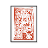 En kop kaffe på en bænk med dig - rød