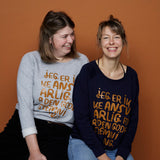 Sweatshirt, Jeg er ikke ansvarlig for den gode stemning, navy med okker skrift